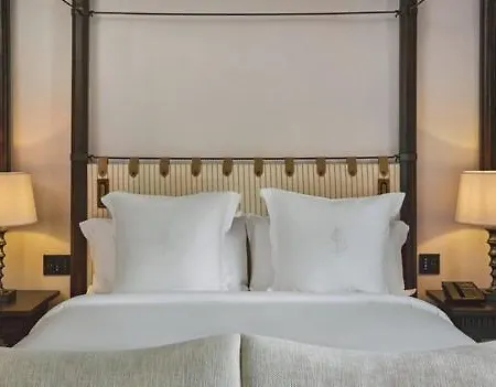 Four Seasons Hotel&residences